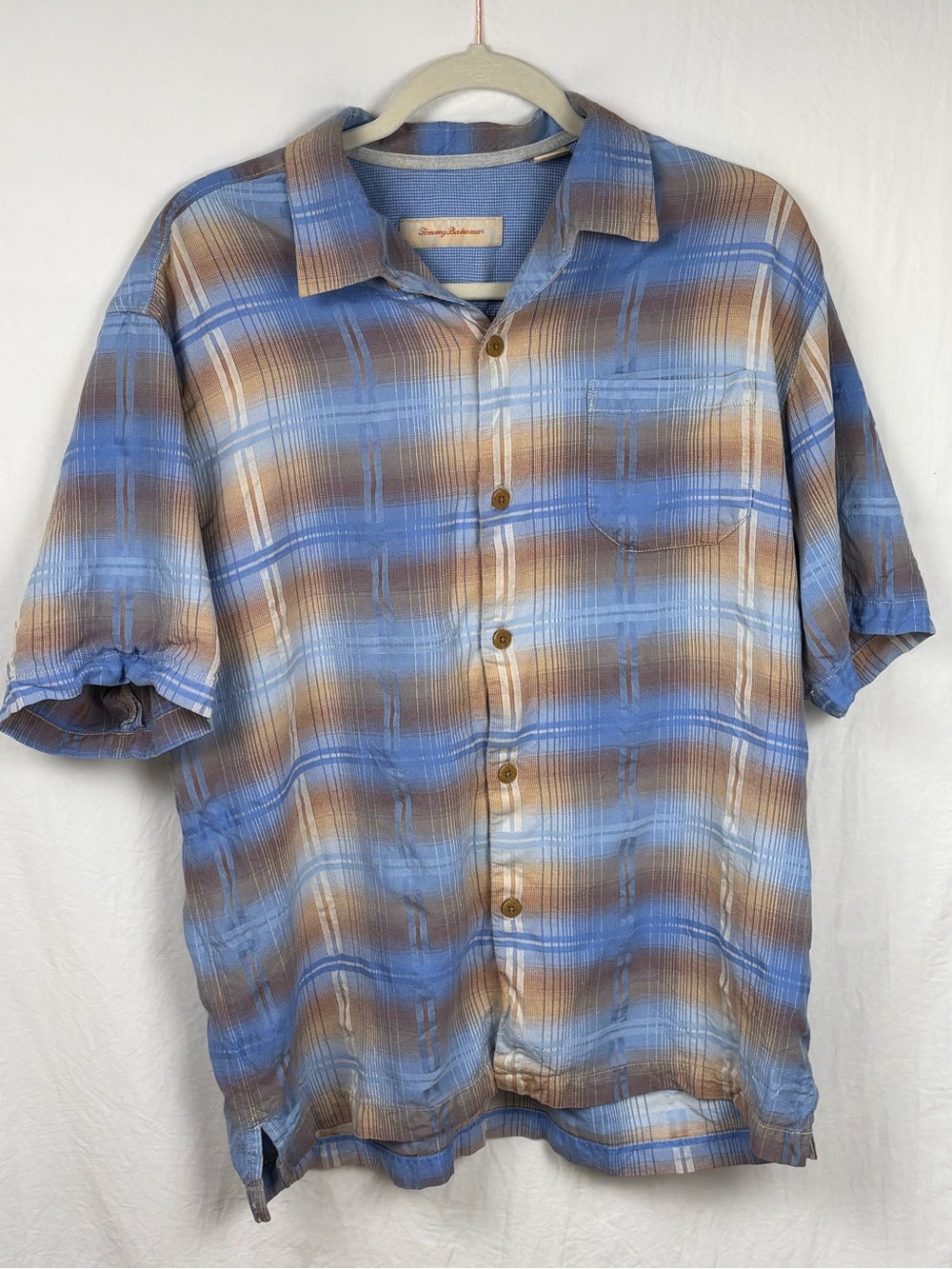 Tommy Bahama Men’s Large Blue and Brown Plaid Short Sleeve Button-Down